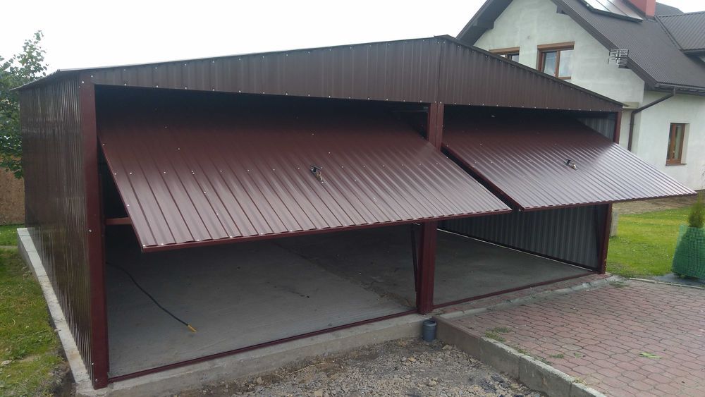 Garaż blaszany 6x5  kolor