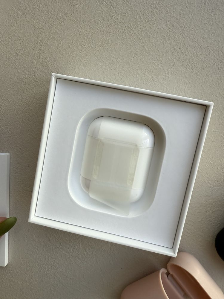 Навушники AirPods 2