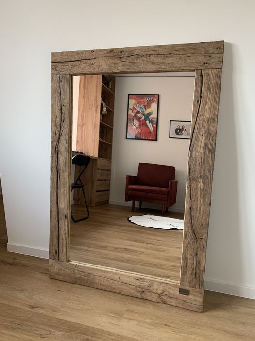 Дзеркало з амбарного столітнього дуба