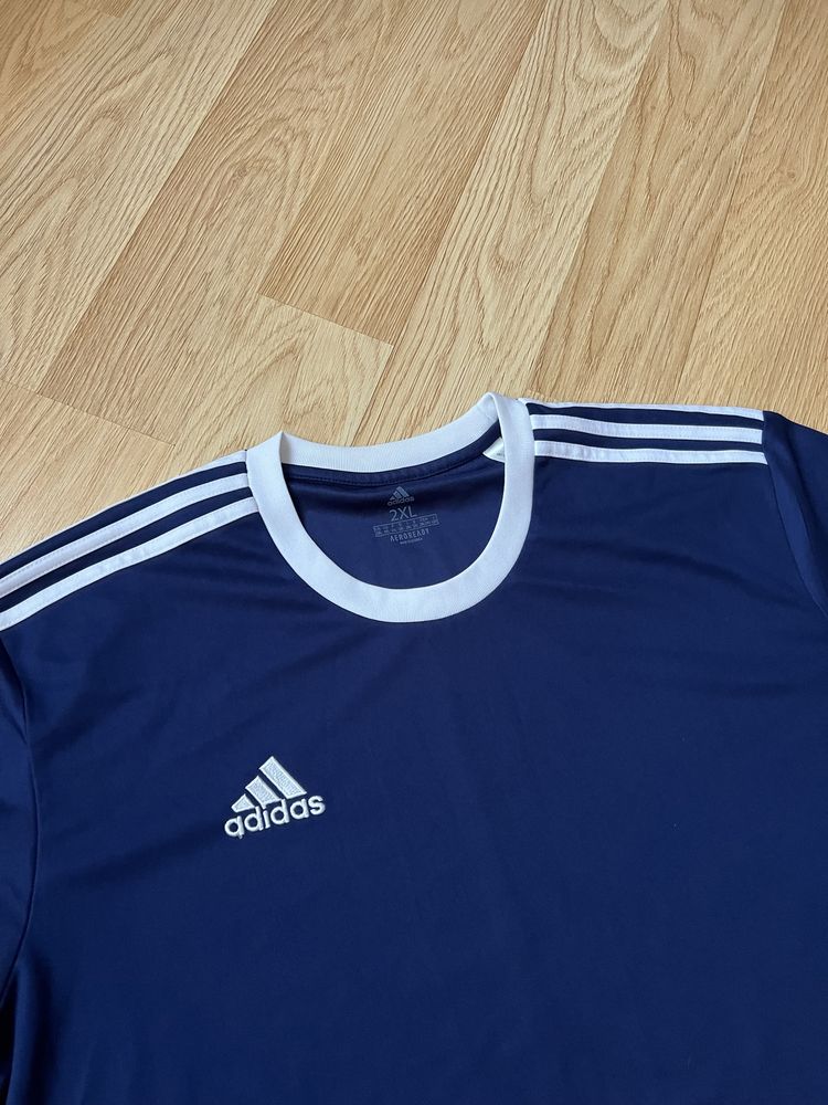Чоловіча футболка Adidas оригінал( розмір 2  XL)