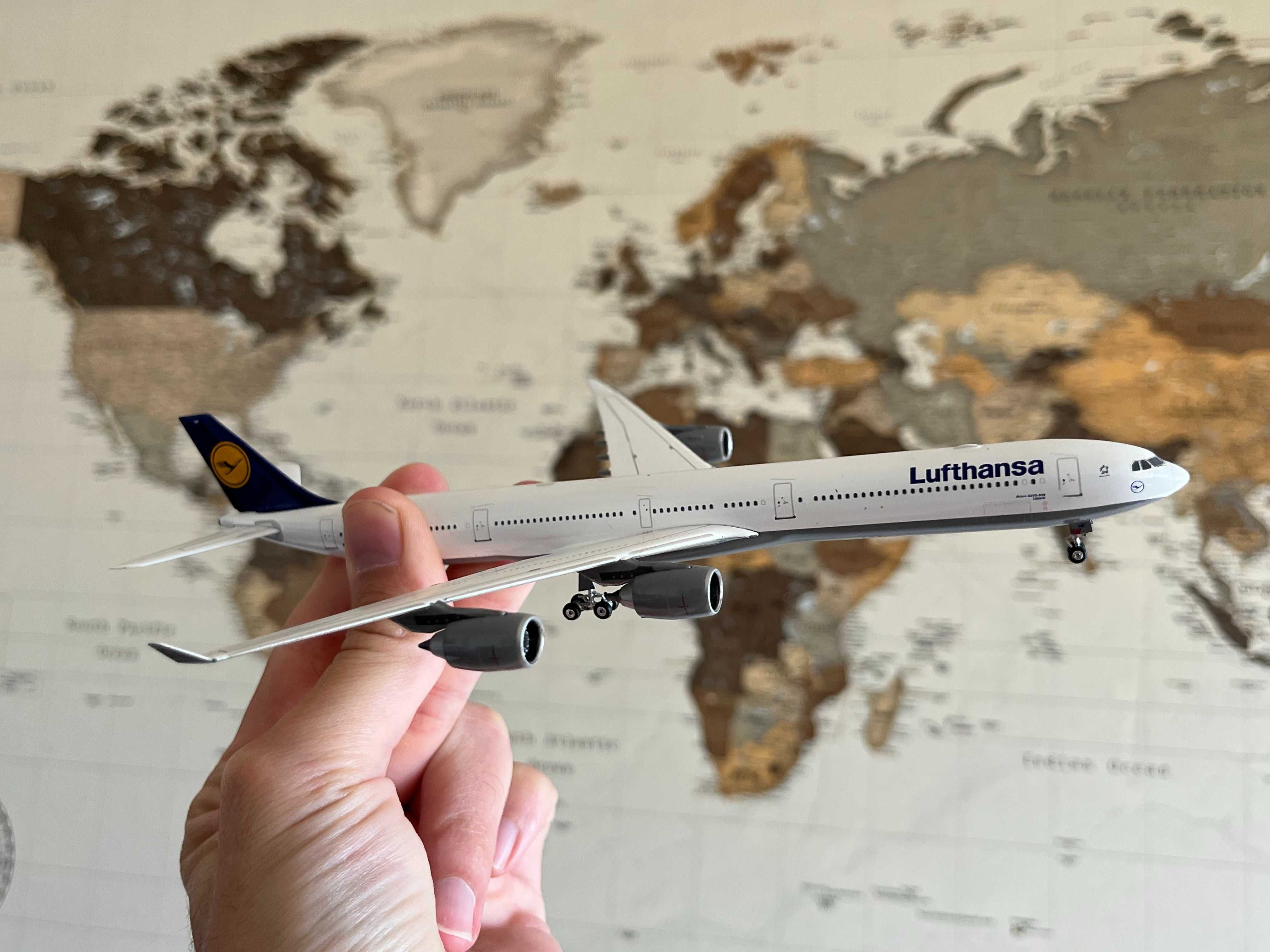 Miniatura Lufthansa A340-600