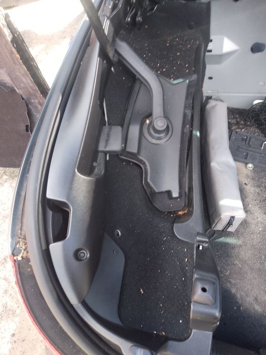 Peugeot 307 CC   skrzynia lampy tył zderzak