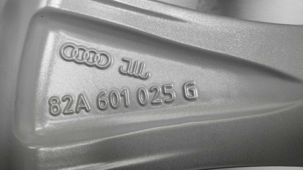 Koła Audi A1 Vw Seat Skoda 17"5x100 opony zima 215/45/17  (OL1482)
