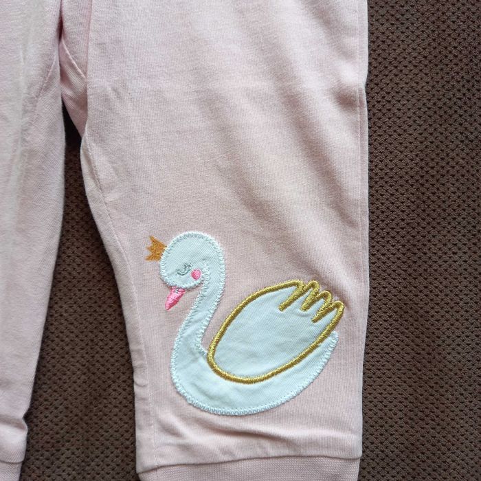 Spodnie dresowe dziewczęce, minnie i in. R. 80/86 Zestaw