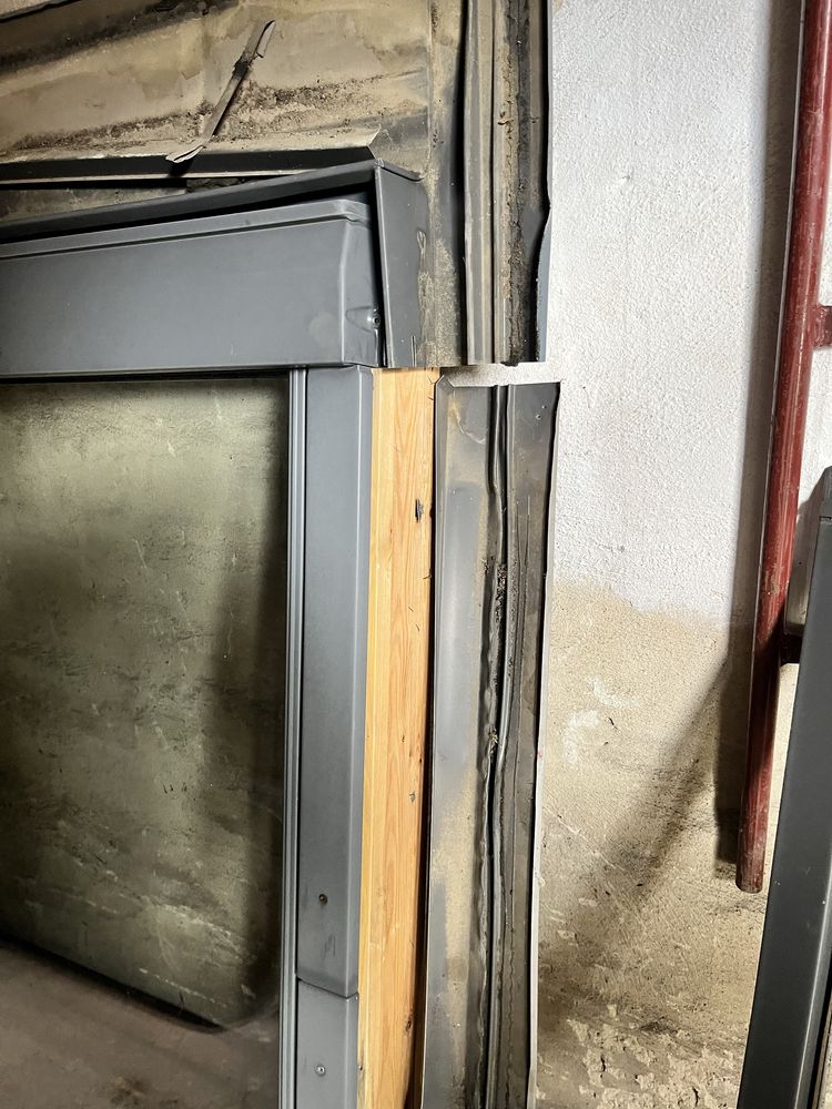 Sprzedam okna dachowe Velux 140/78