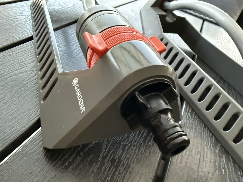 Дождеватель Gardena Polo 220