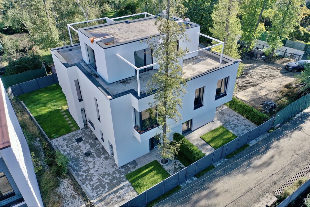Без комісії! Великий дуплекс з терасами, мінімальне оформлення. Газ!