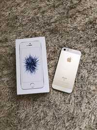 Iphone 5 SE w stanie idealnym srebrno biały