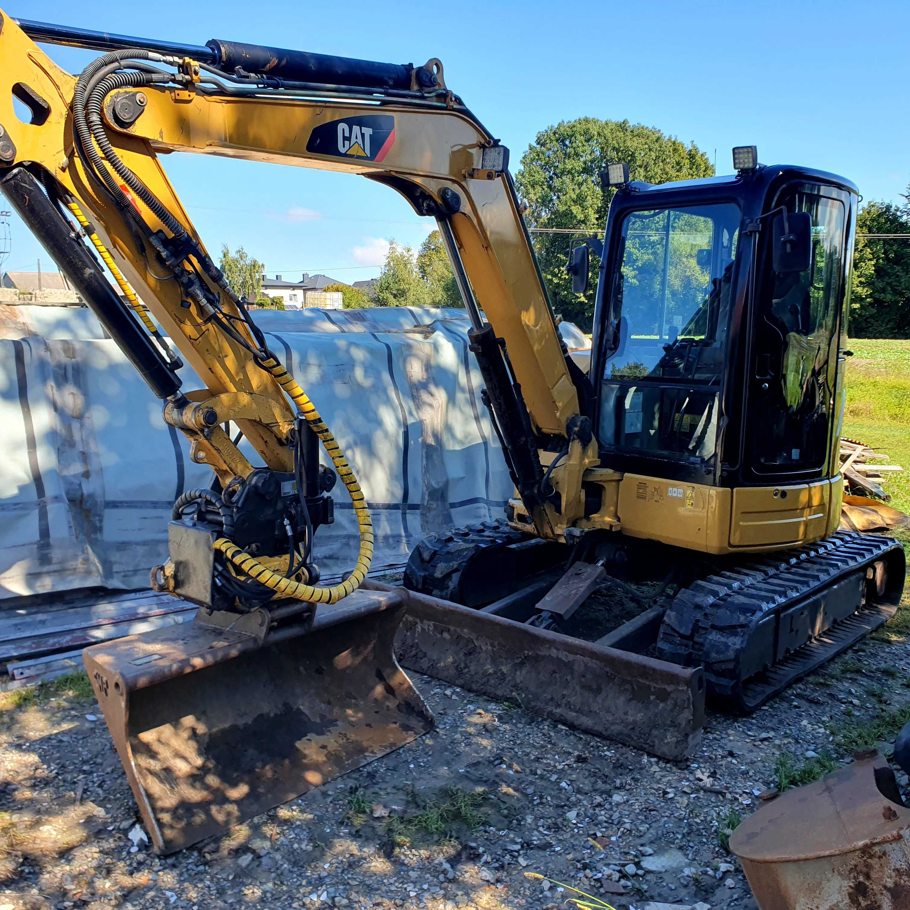 Koparka Cat 305CR rototilt