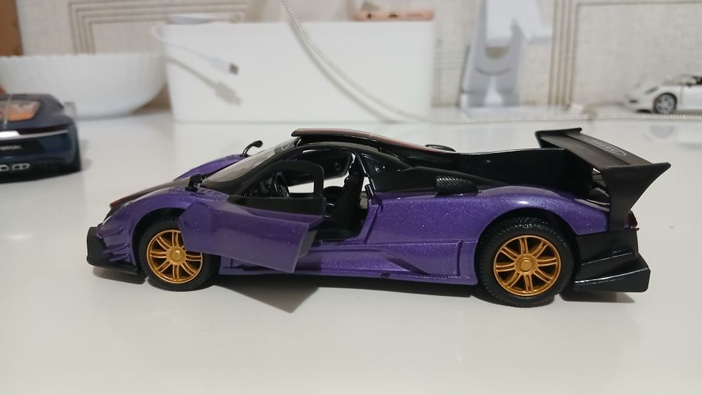 Колекційні моделі 1:32