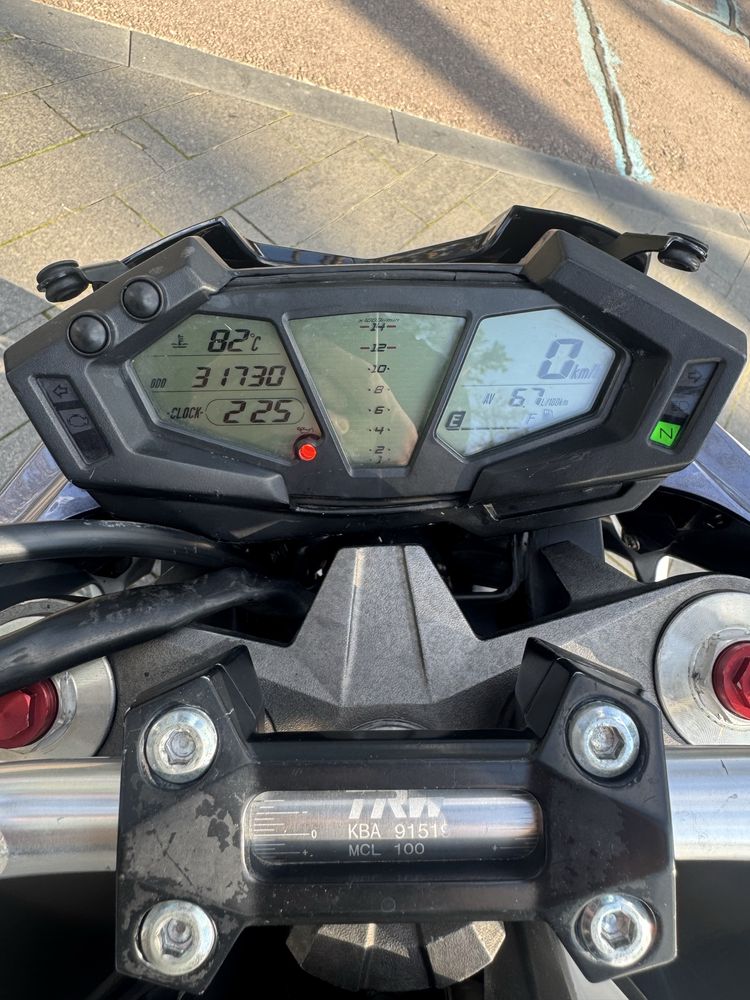 Мотоцикл Kawasaki z800