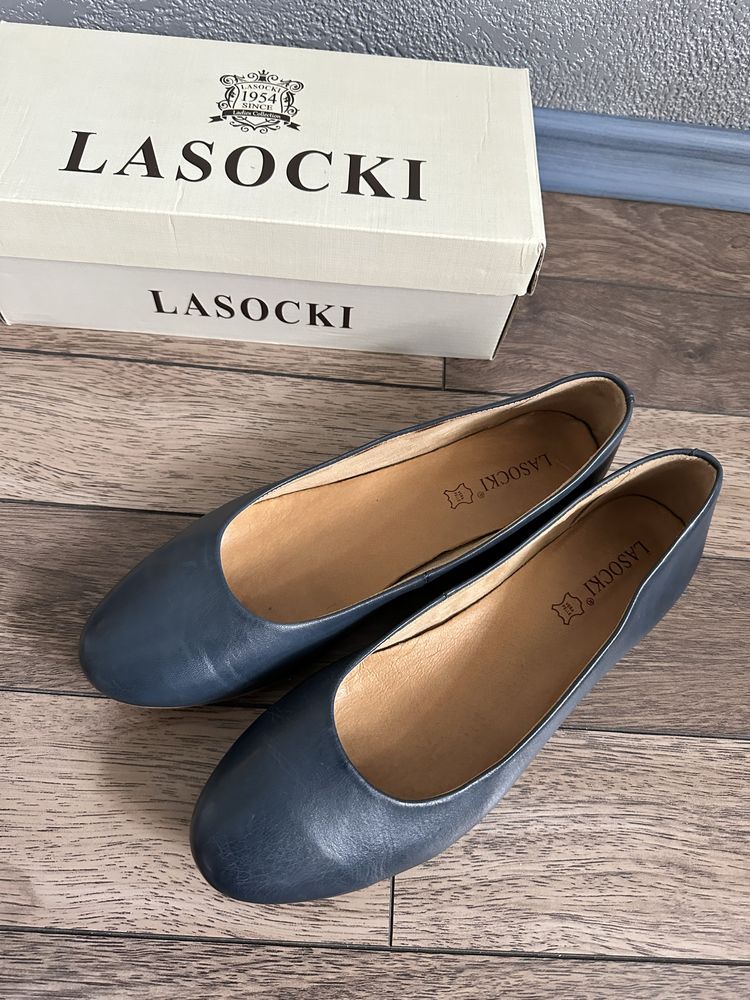 Балетки шкіряні Lasocki 41-42