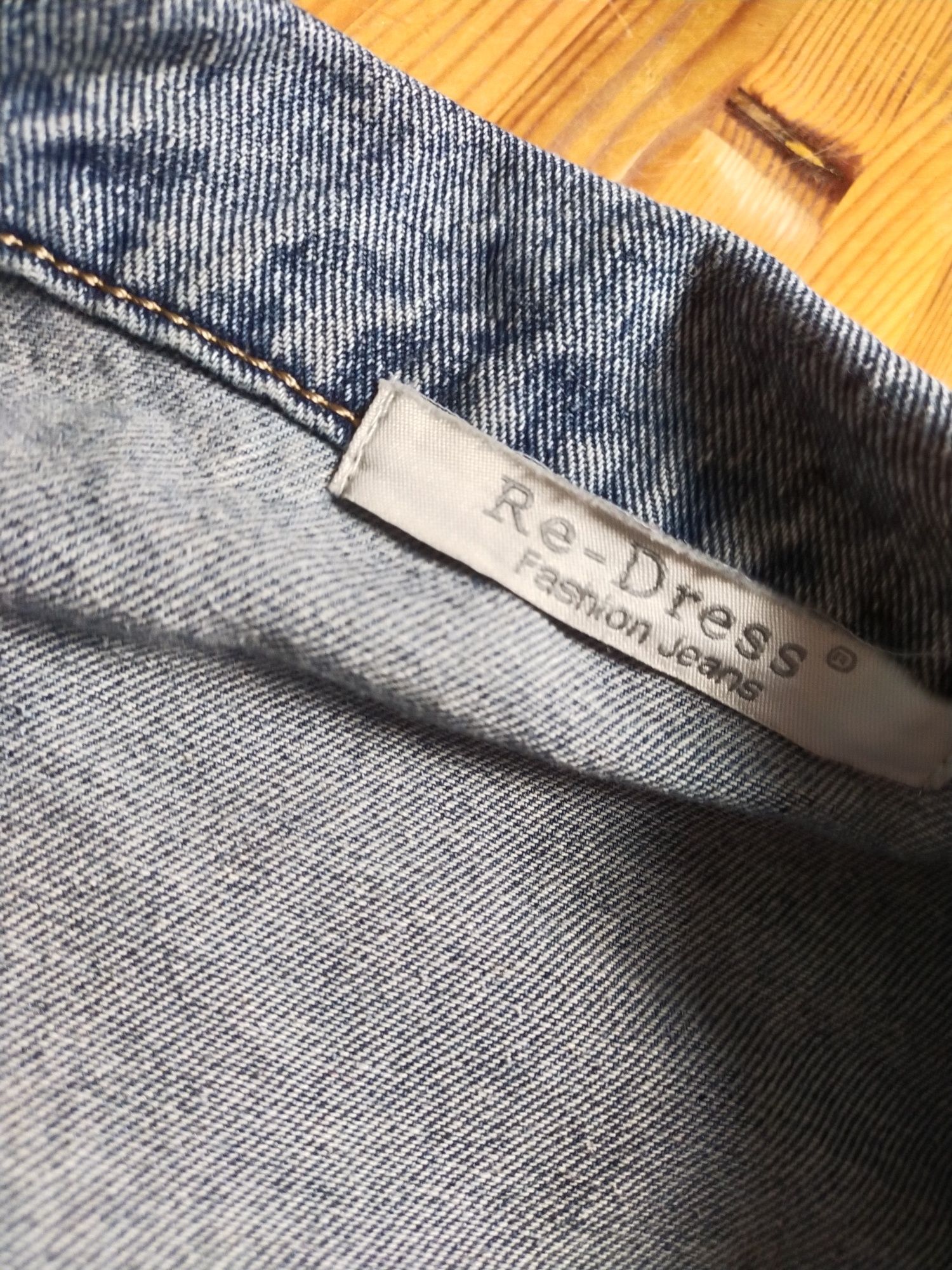 Katana jeansowa z przetarciami