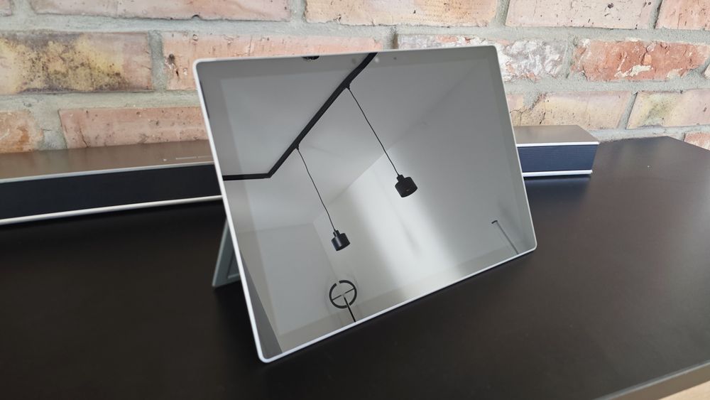 Microsoft Surface 5 pro 1796 i5-7300u