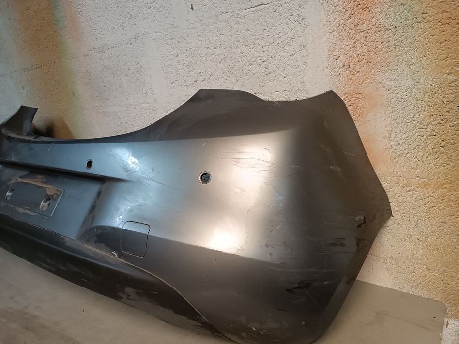 Vendo parachoque de trás do Opel Corsa É x15 ano 2014/22