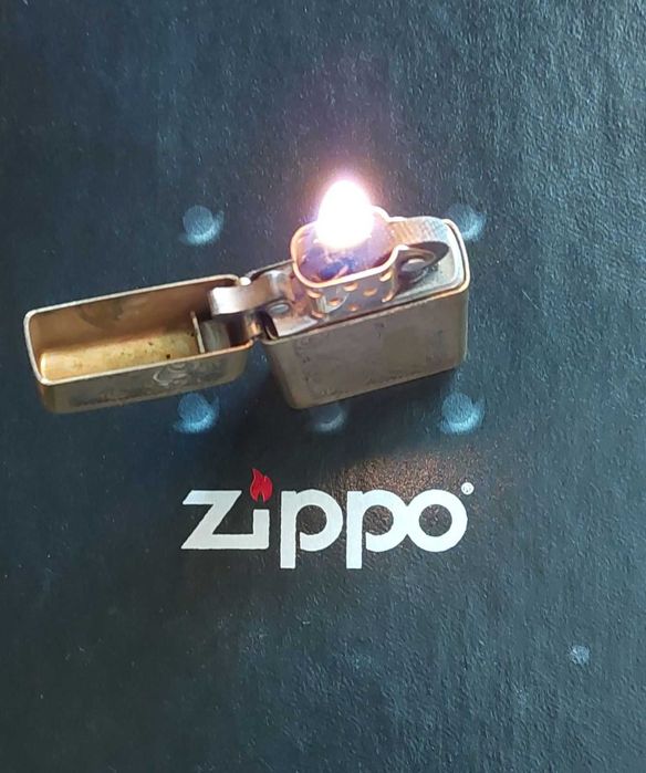 Запальничка Zippo Slim Venetian оригінальна