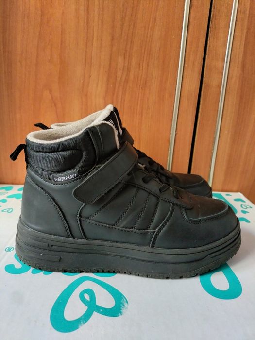 Зимние ботинки на девочку