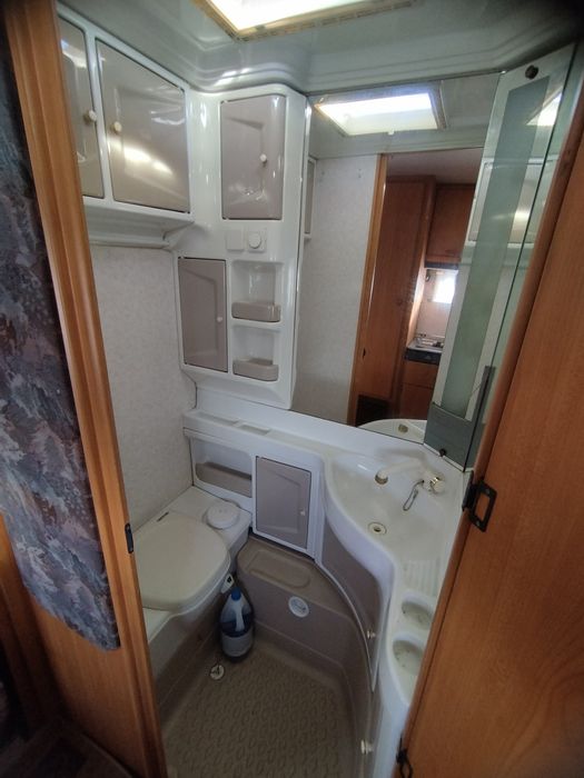 Przyczepa Kempingowa Hobby + napęd Mover + przedsionek