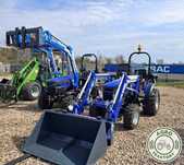 Ciągnik FARMTRAC 26 z ładowaczem czołowym INTER-TECH 400 KG