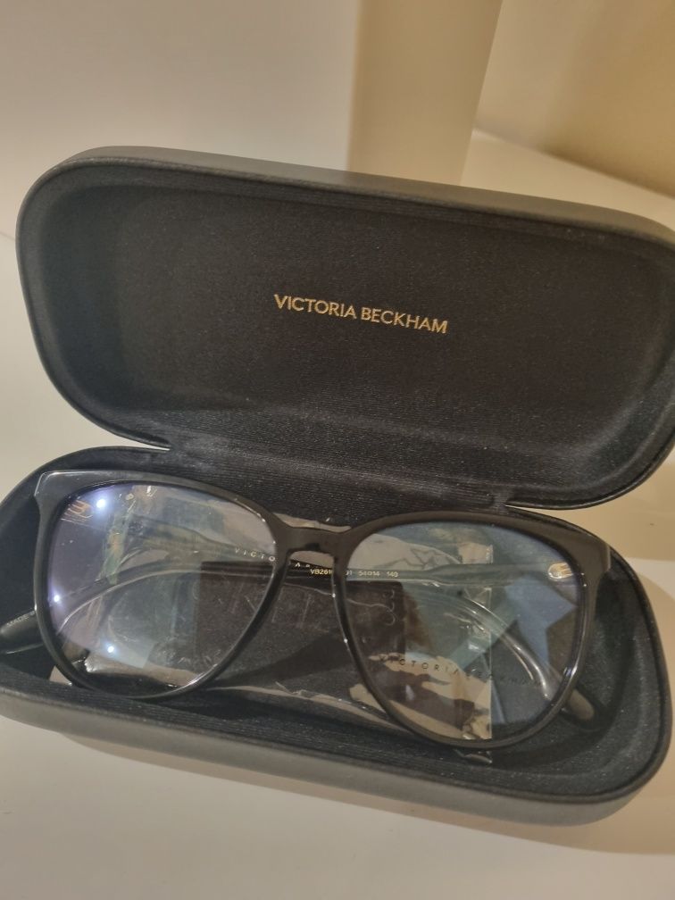 Nowe ekskluzywne oprawki okularowe damskie Victoria Beckham