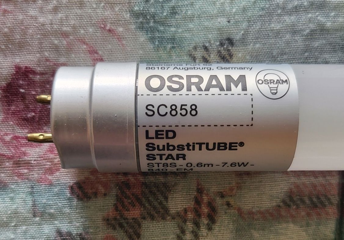 OSRAM Lâmpada T8 LED substiTUBE - 7.6W