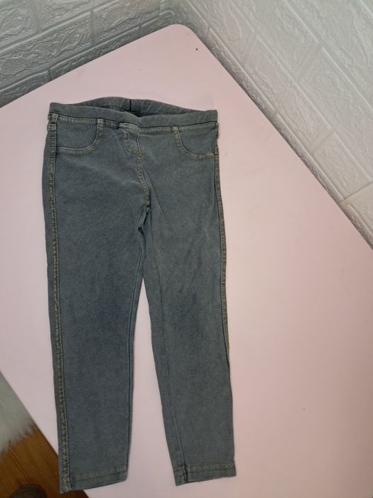 Legginsy ciągliwe 104 Zara