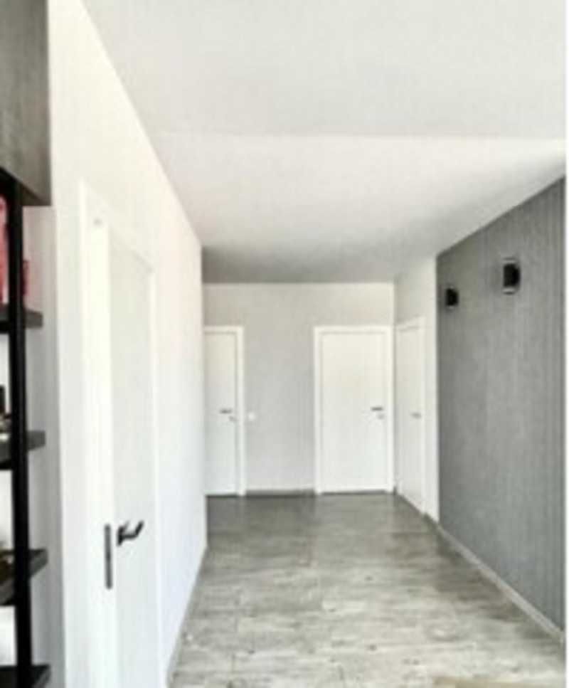 Продаю 2-3к. кв. у центрі Антоновича,109, генератор