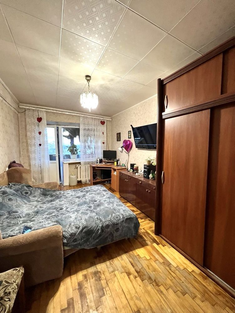 Продается 2 ком кв в Осипенковском р-не по ул Ногина