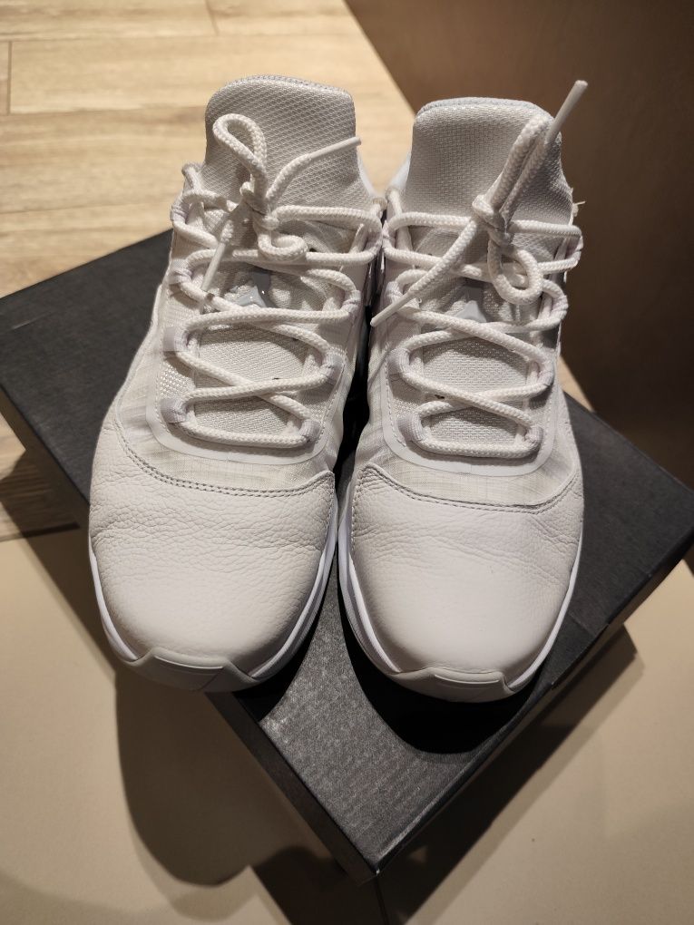 Buty Jordan 11 cmft low