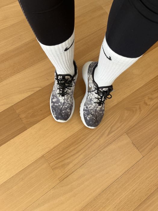 Ténis Nike cinzento