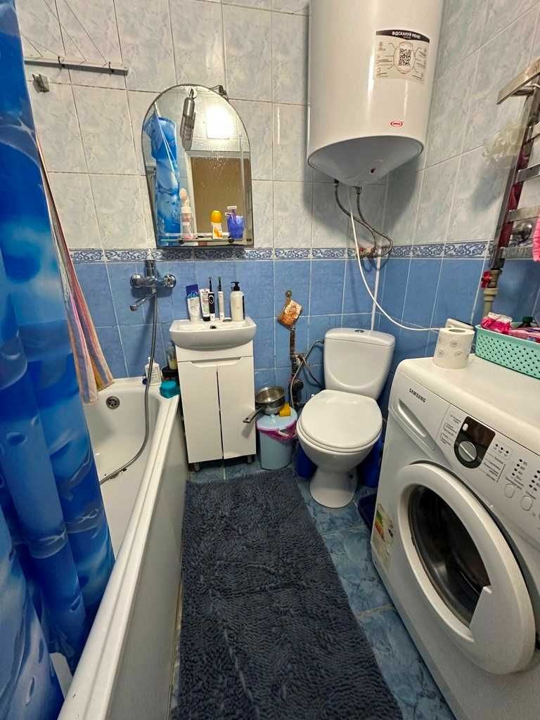 Продається 2 кімнатна квартира