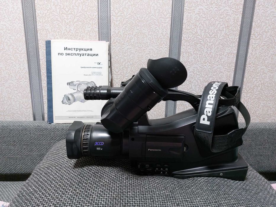 Видеокамера Panasonic AG-DVC60E