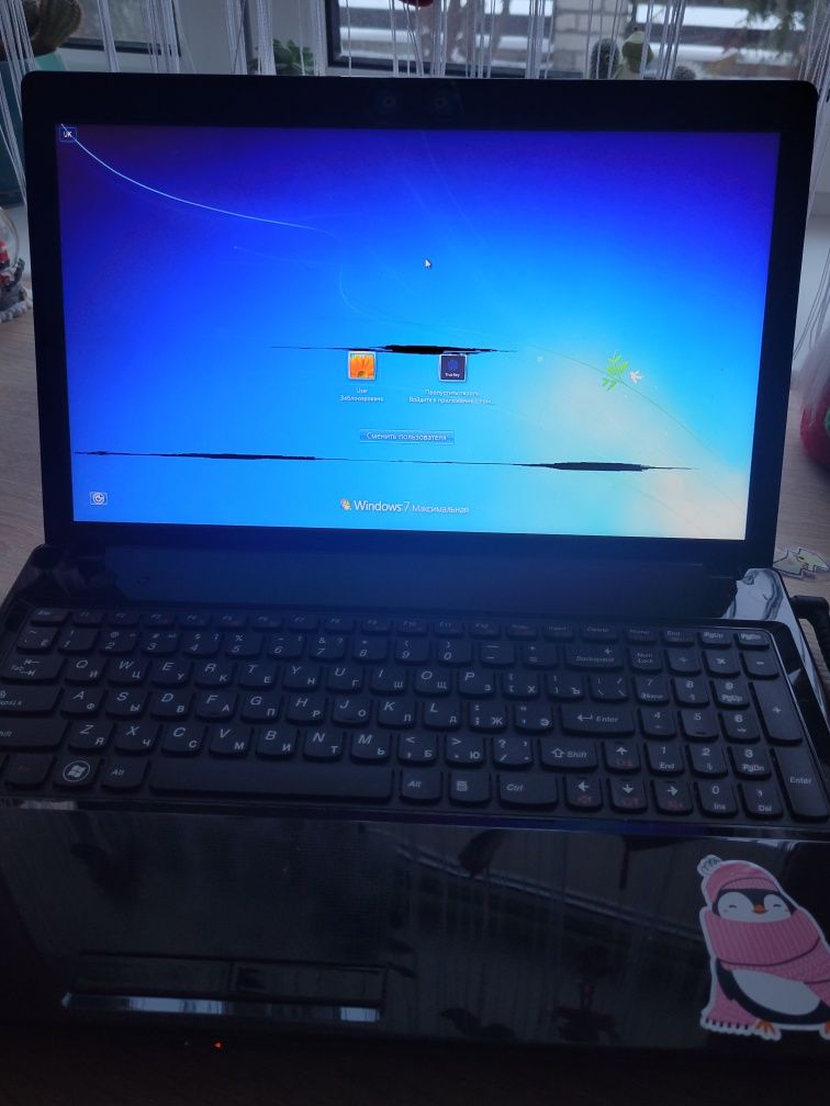 Комп'ютер Lenovo