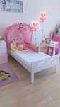Cama de criança IKEA Kritter com estrado e colchão