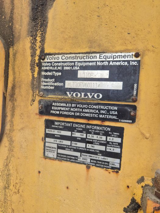 Volvo l110e 2003r