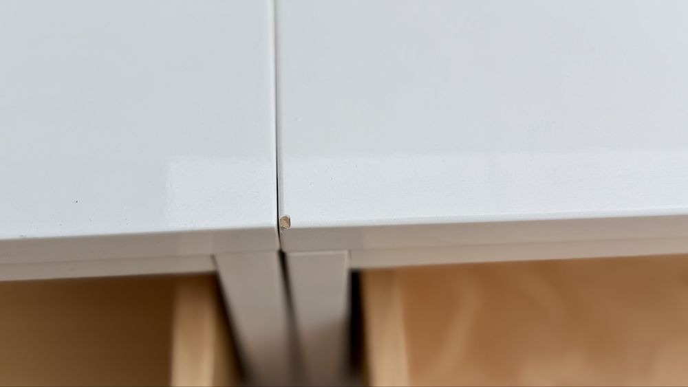 Movél televisão de sala branco