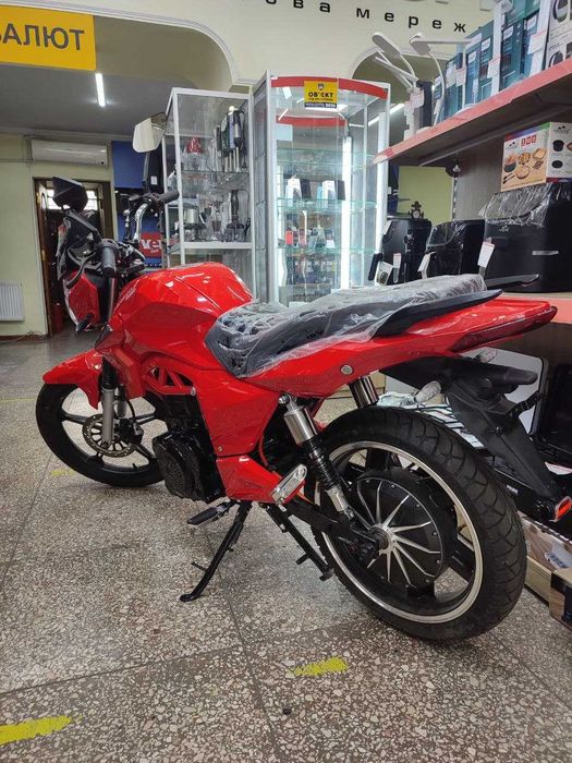 Електроскутери та електромотоцикли