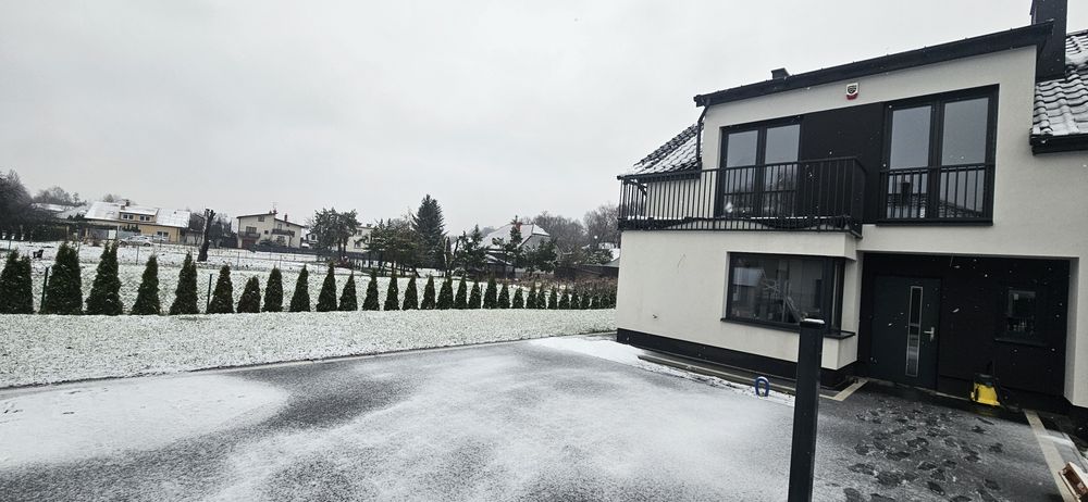 Wynajem dom w Zesławicach