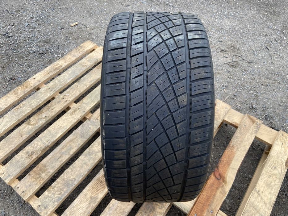 Opona Continental ExtremeContact DWS 06 PLUS 285/35Z R19