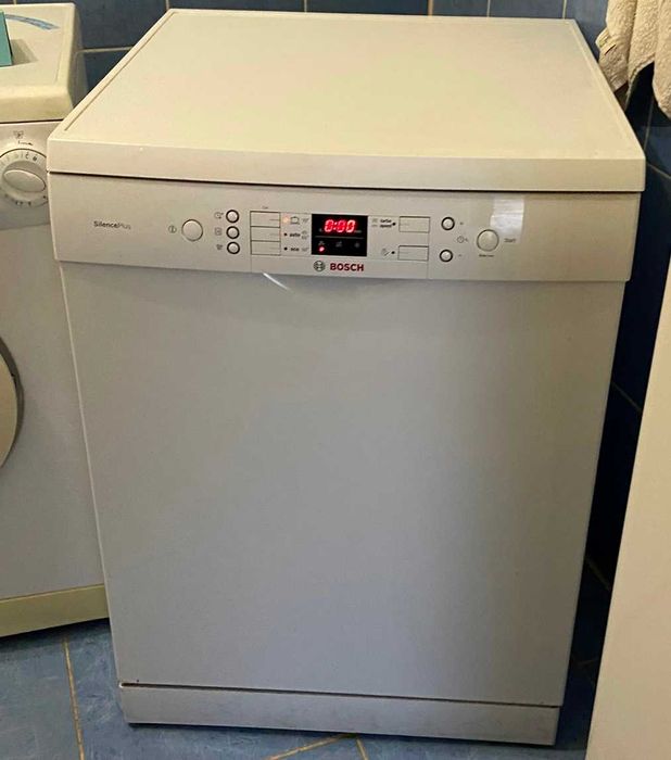 Посудомийна машина "Bosch" SMV25EX01R (SL6P1B)