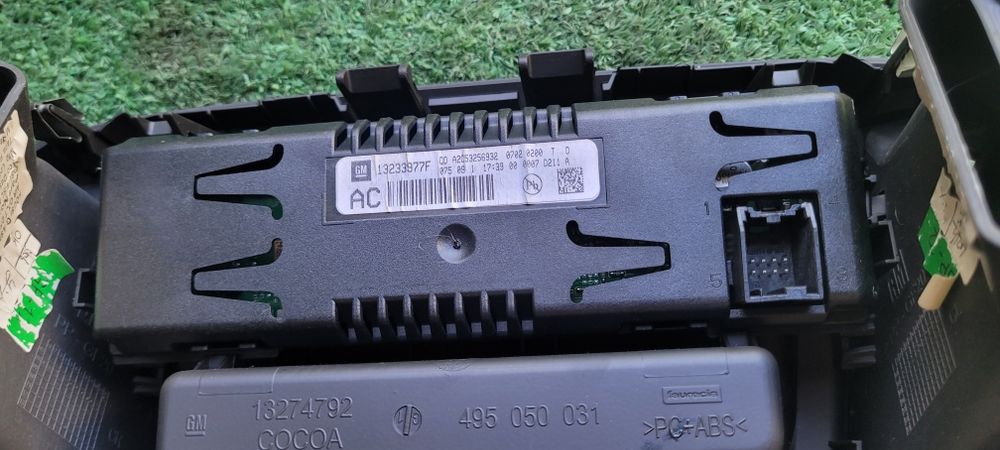 Display Opel Insignia Sports Tourer (G09)