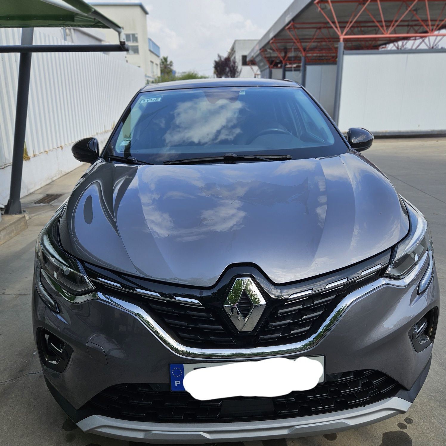 Renault Captur 1.0 TCe Techno Bi-Fuel com empresa TVDE