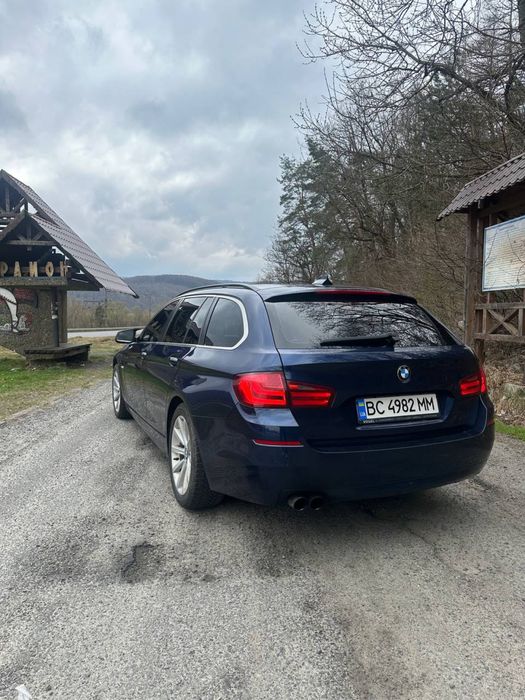 Бмв ф11 520д 2011р