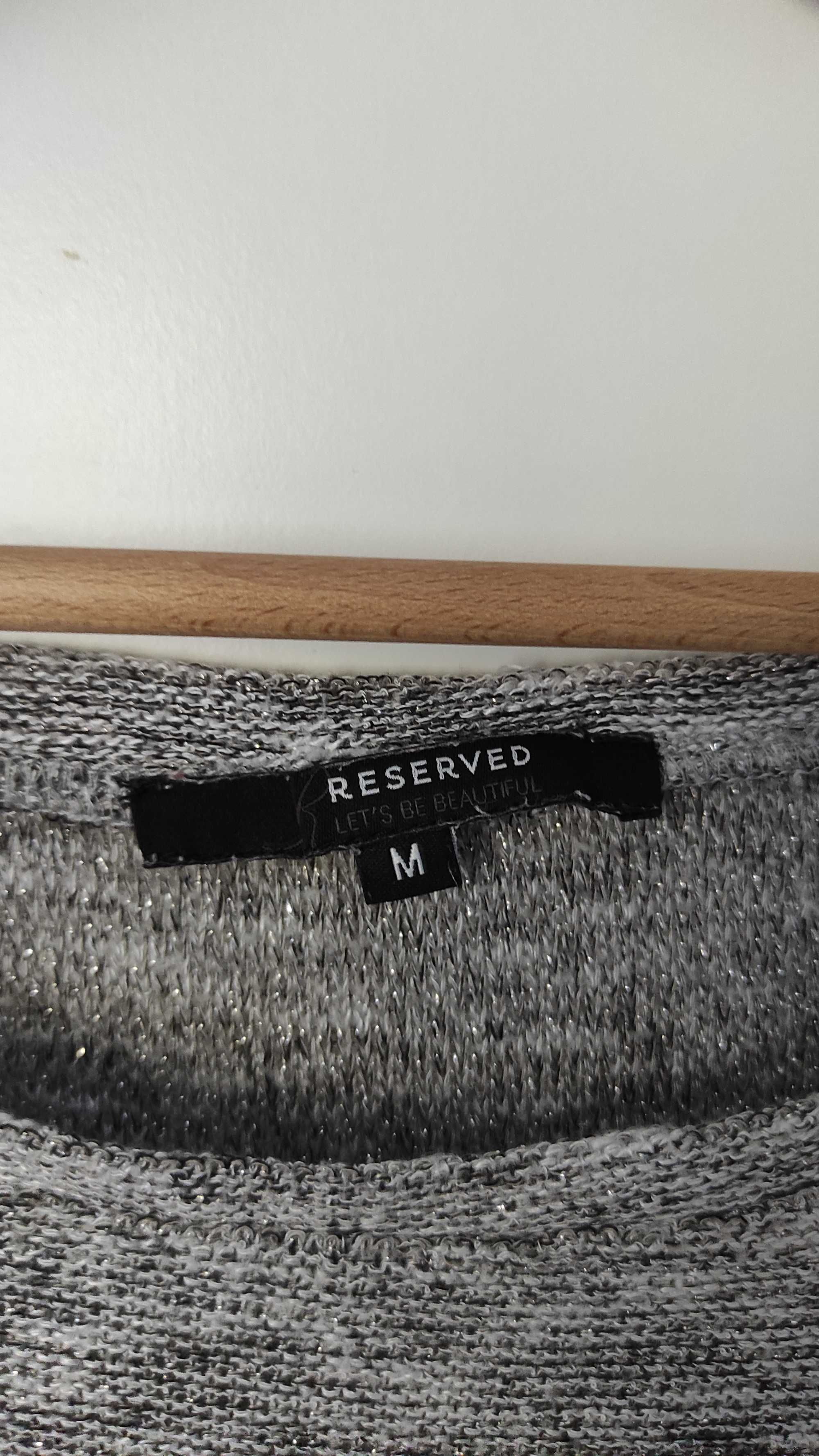 Szary sweterek Reserved