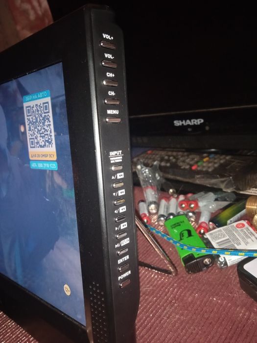 Универсальный Портативный 12 дюймовый! телевизор, встроен Т2!