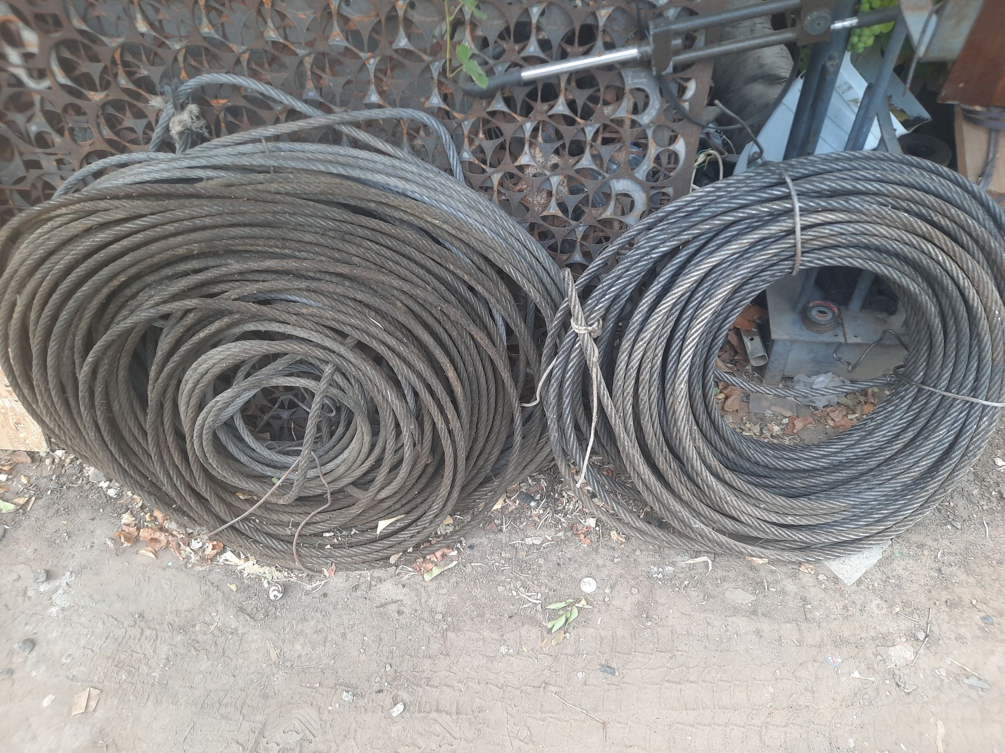 Продам стальной трос
