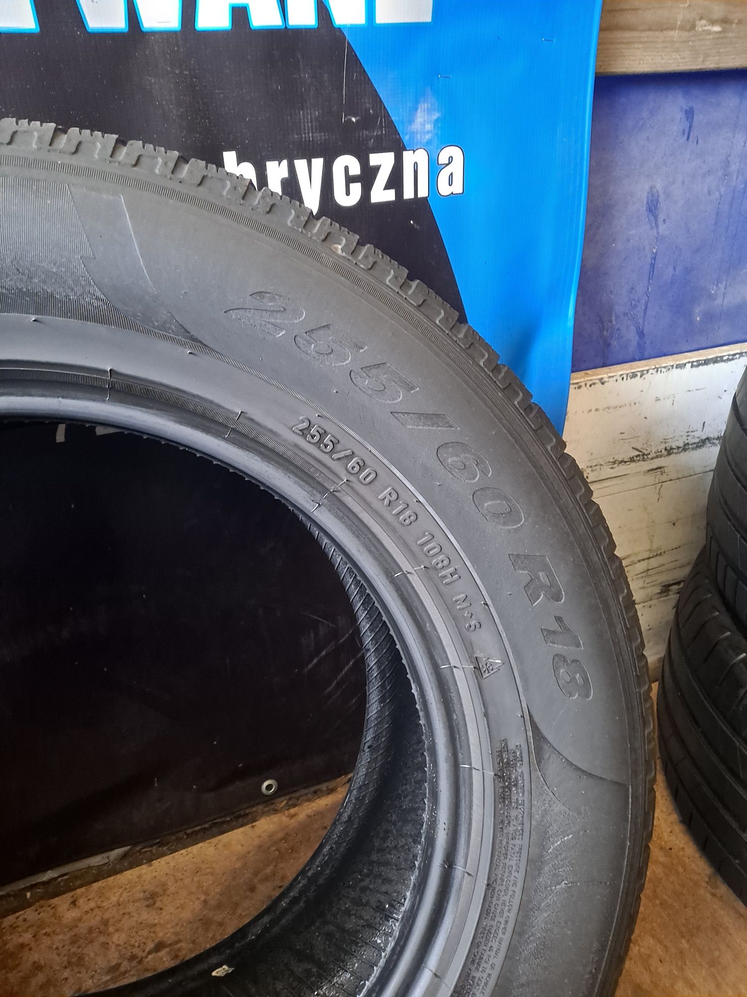 255/60/18  Opony zimowe Pirelli ładny Komplet !!