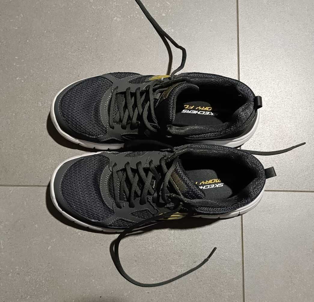 Sapatilhas SKECHERS Lite Weight, Tamanho 43
