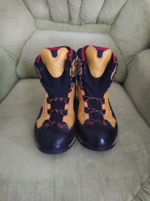 Продам горные ботинки La Sportiva Gore Tex размер 43