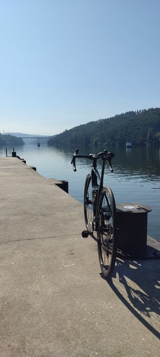 Bicicleta GIANT TCR Advanced 2 Pro Compact 2025